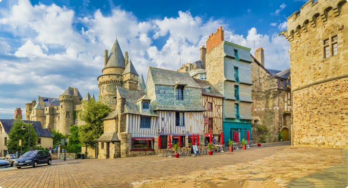 Explore France best 7 Tour packages